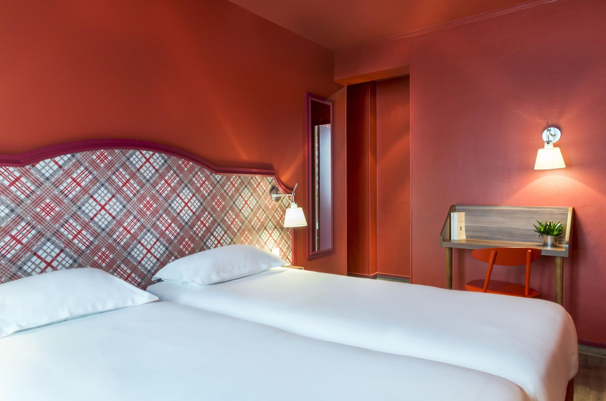Hotel Boris V. By Happyculture Levallois-Perret Kültér fotó